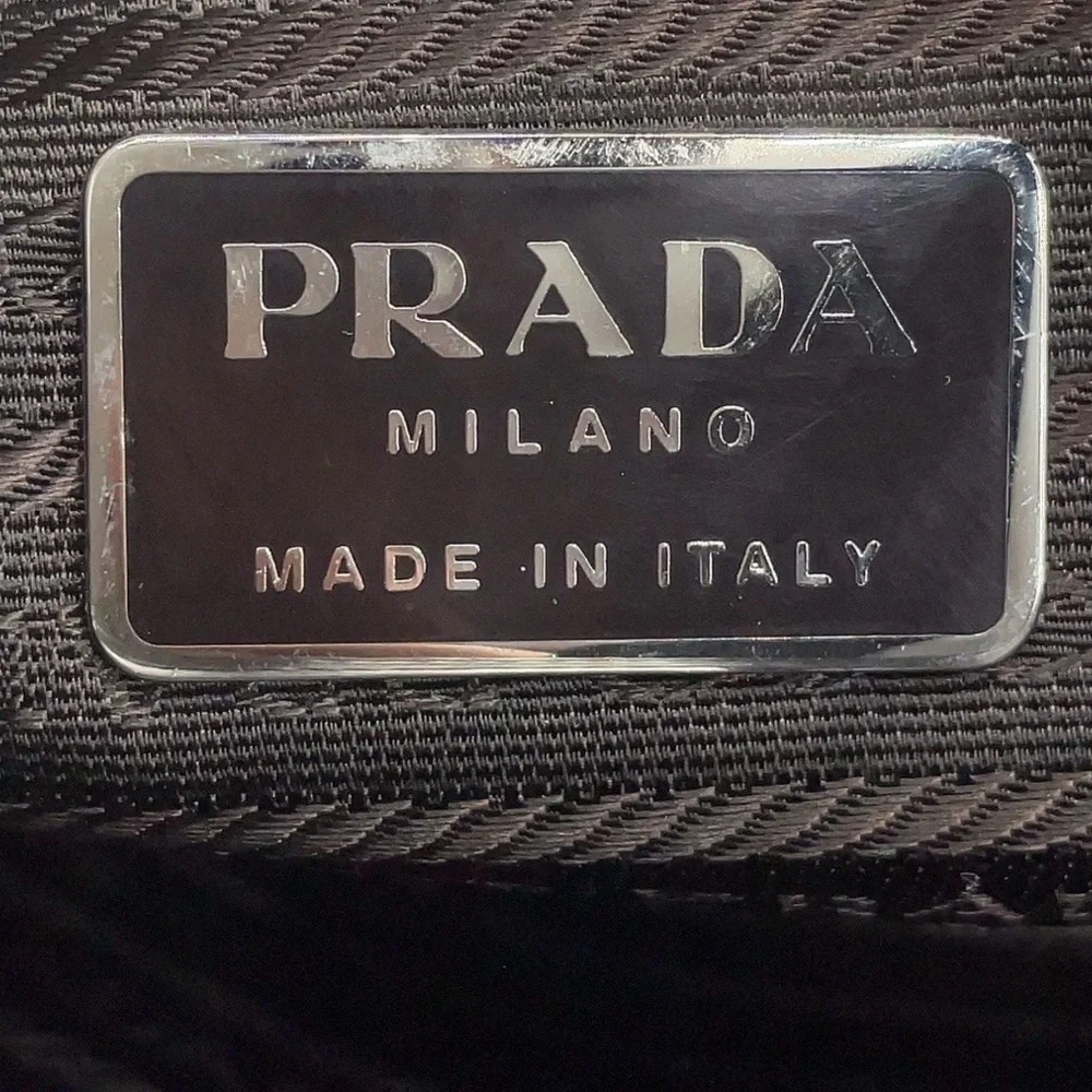 PRADA‎ Vintage Y2K Unisex Rare Dark Olive Nylon/Leather Shopper Tote Handbag